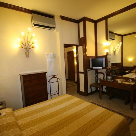 Hotel Italia City Center Mantova Eksteriør bilde