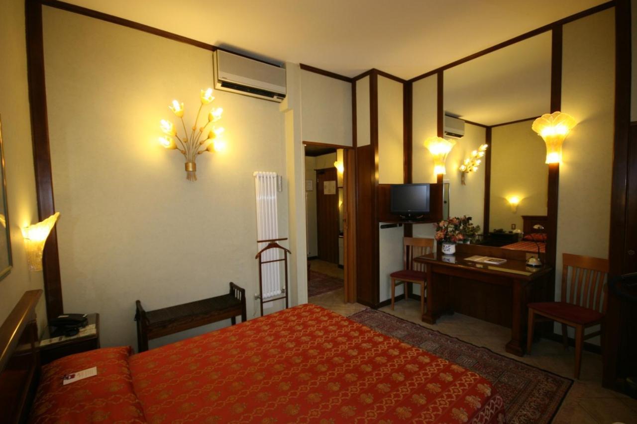 Hotel Italia City Center Mantova Eksteriør bilde