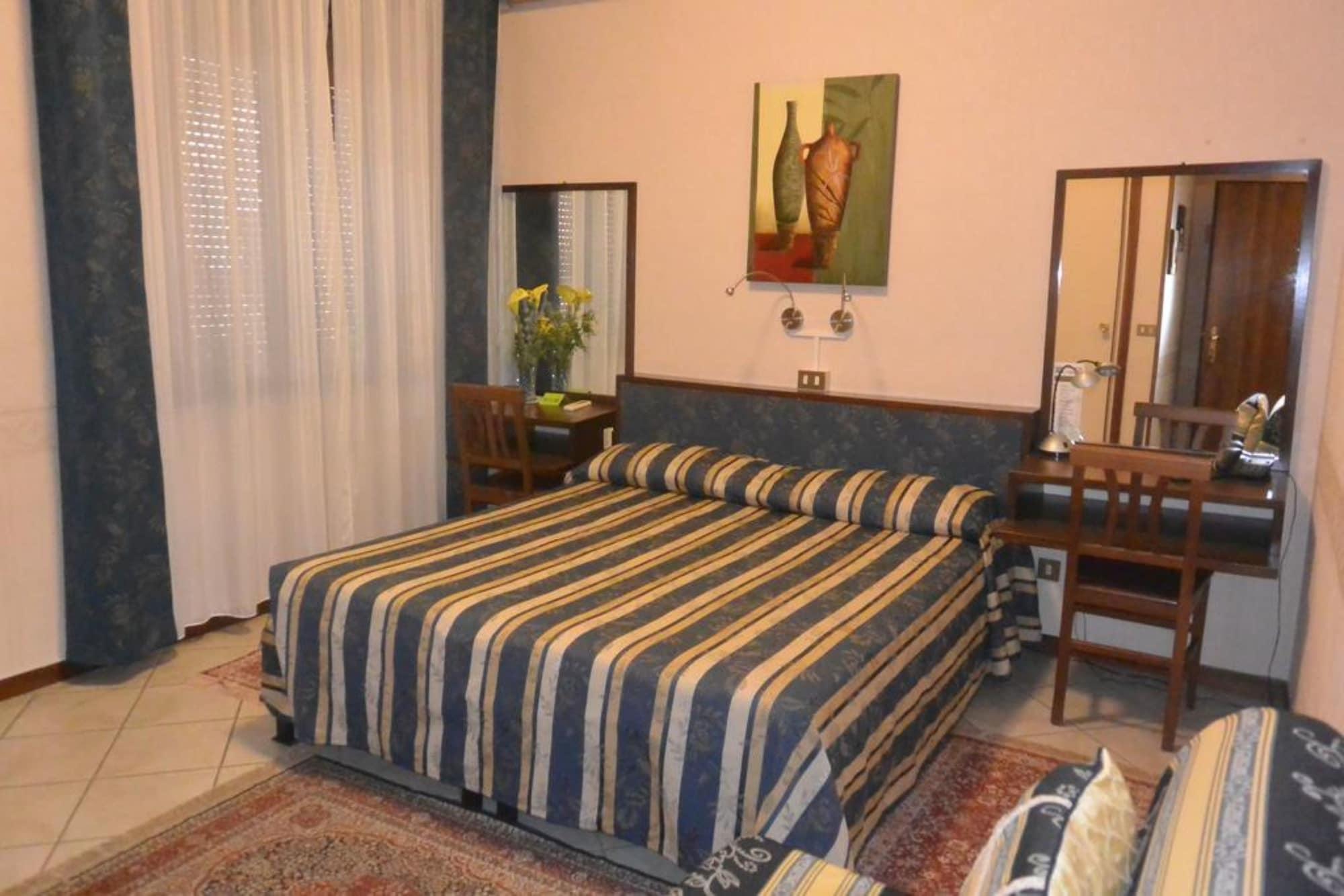 Hotel Italia City Center Mantova Eksteriør bilde