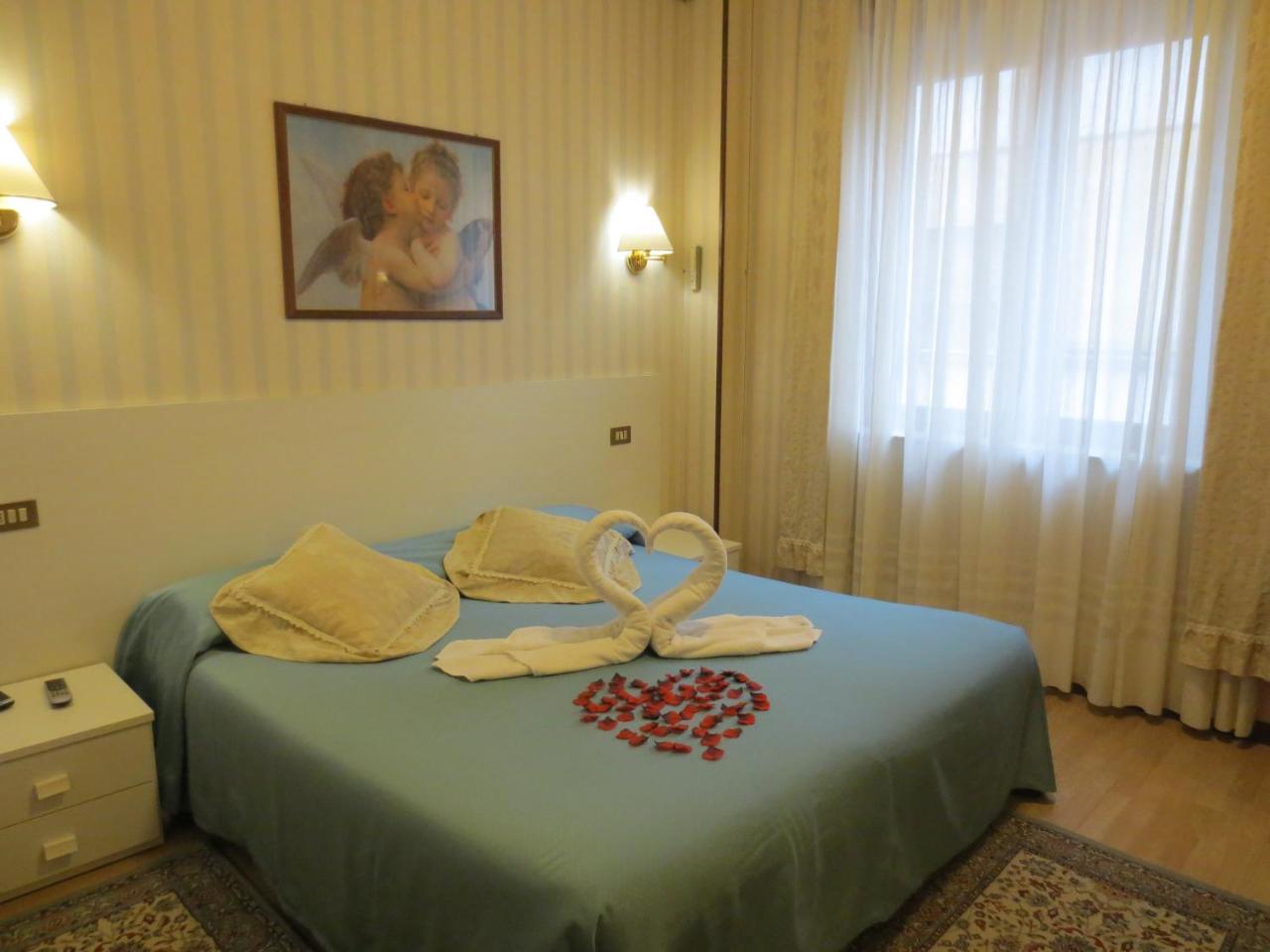 Hotel Italia City Center Mantova Eksteriør bilde